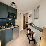 L'epicerie Maison Annees 30 *